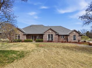 7951 Lake Vista Rd, Edmond, OK 73034