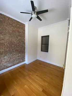 Rented by Oxford Property Group | media 12