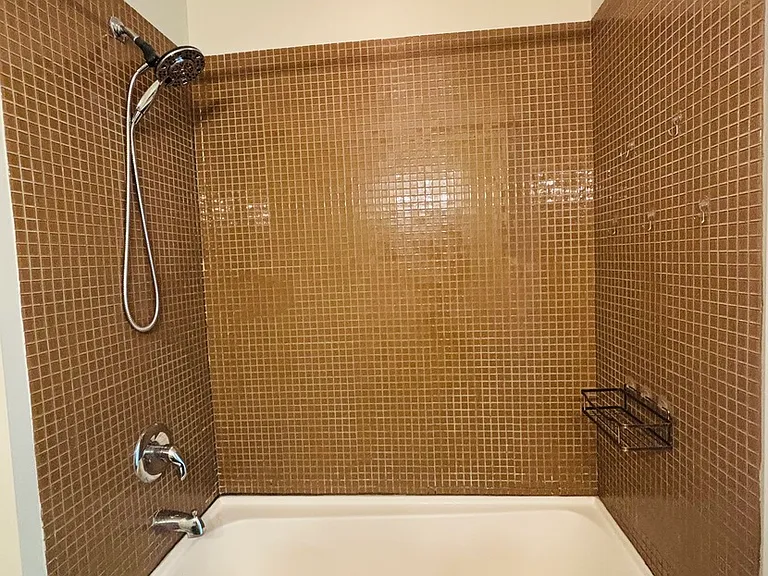 660 W Wayman St #204 — Photo 14