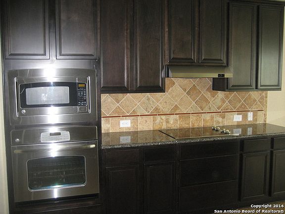 4th image of 308 Bison Ln