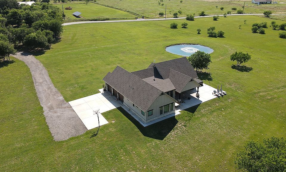 1st image of 261 Mercers Preserve Rd
