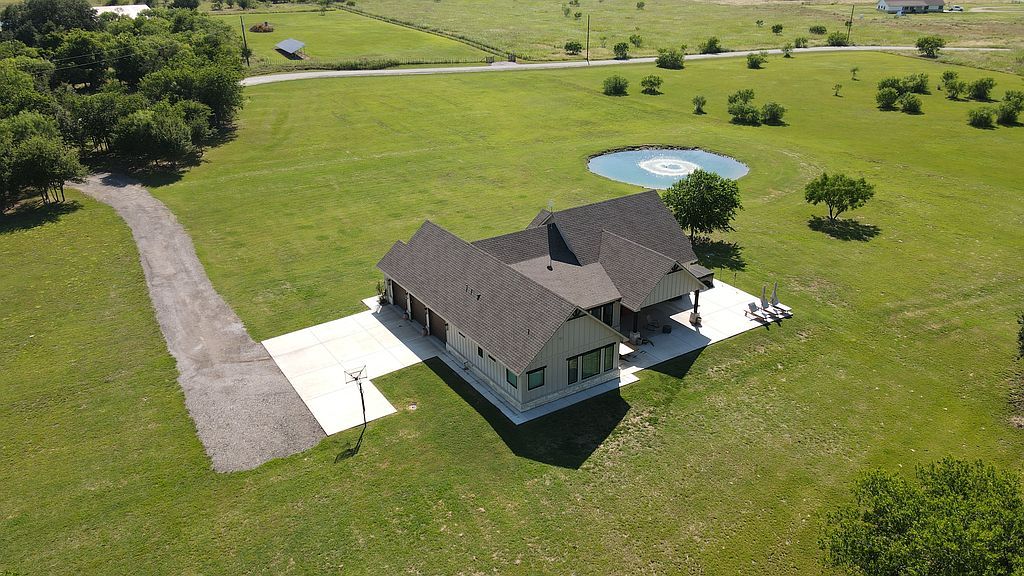 261 Mercers Preserve Rd - Property Image