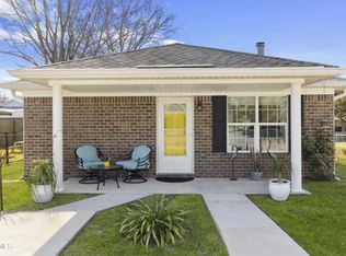 507 Vancleave Ave, Ocean Springs, MS 39564