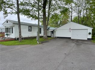 2970 Seeley Rd, Geneva, NY 14456