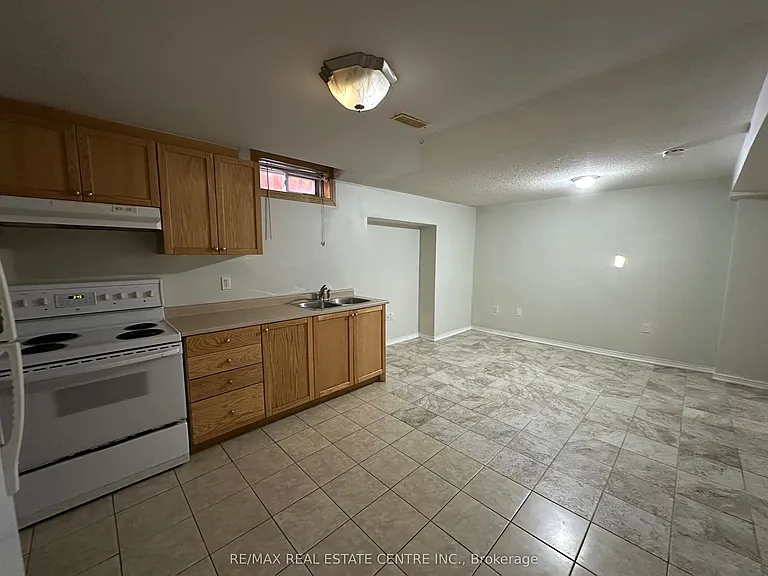 43 Windmill Blvd — Photo 15