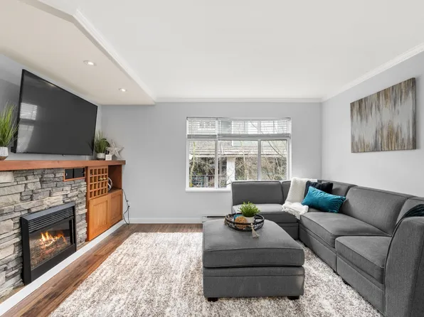15233 34th Ave #7, Surrey, BC V3Z 2T7