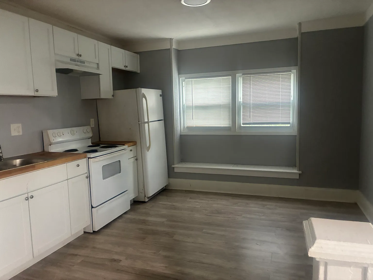 3 bed, 1000 sqft, $1,395 — Photo 4
