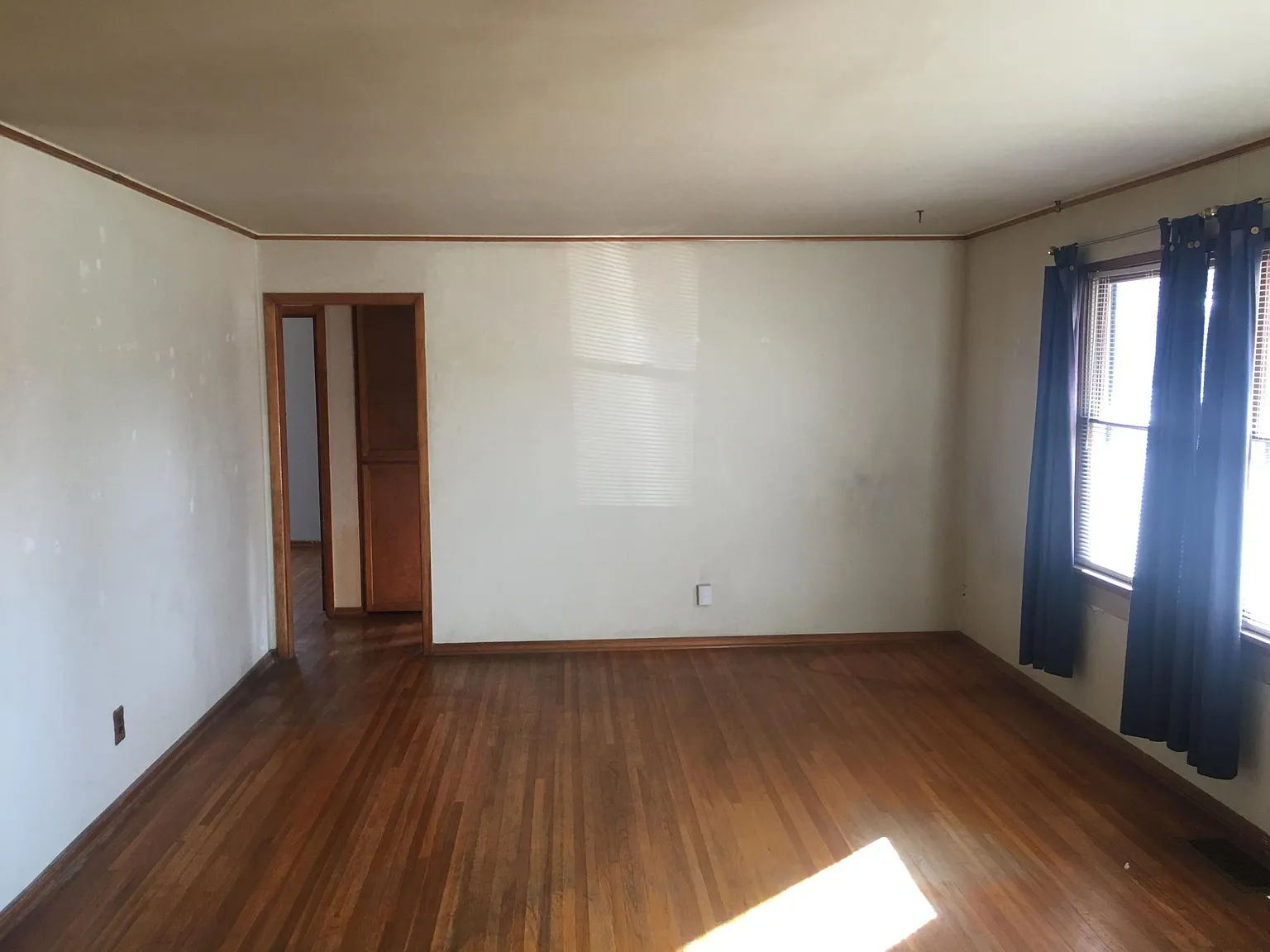 2 bed, 910 sqft, $975 — Photo 3