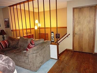 3rd image of 2103 Edmundson Dr