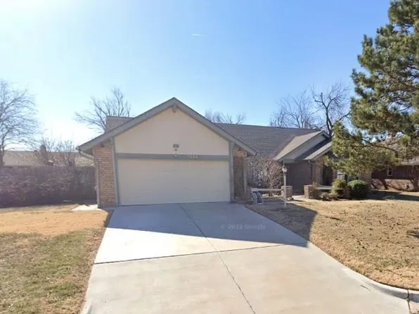 5704 NW 113th St, Oklahoma City, OK 73162