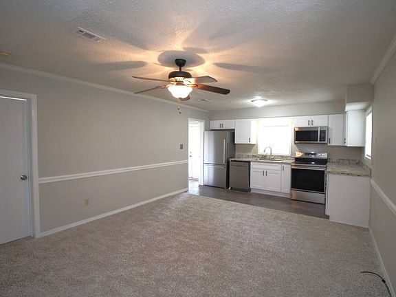5th image of 4630A Bellview Ave Unit A