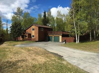 10340 Eagle River Ln, Eagle River, AK 99577