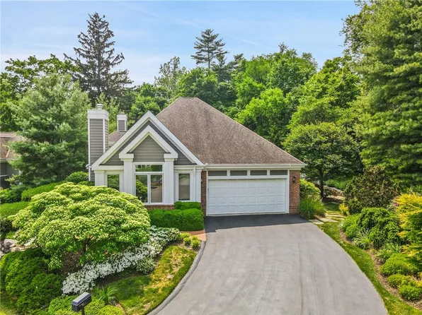 14 Longledge Drive, Rye Brook, NY 10573