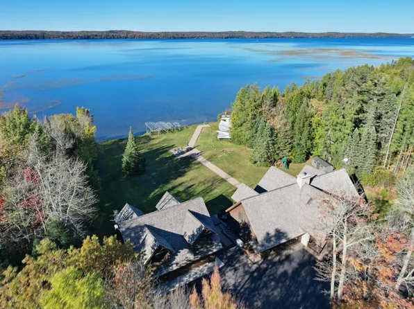 2952A E Kerr Ln, Phelps, WI 54554