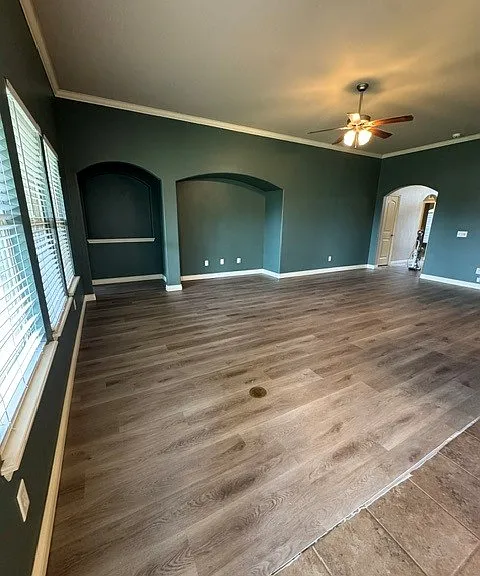 2605 NW 180th St — Photo 3