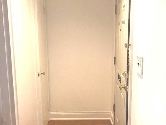 4th image of 520 Broad Ave APT 11