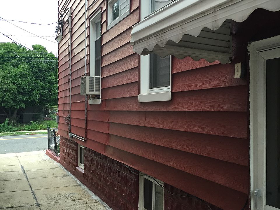 2nd image of 109 Audubon Ave
