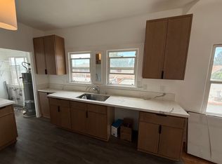 212 W 57th St UNIT 1/2, Los Angeles, CA 90037
