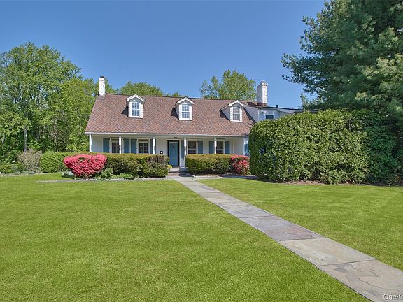 3rd image of 18 Puritan Road
