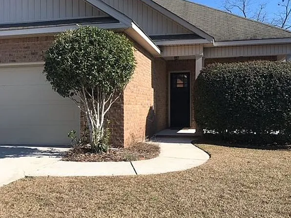 102 Westchester Trl, Kathleen, GA 31047