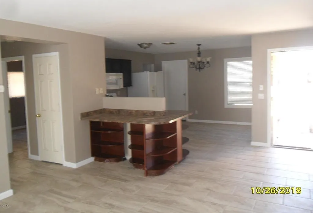 El Mirage Home with Tile Flooring Throughout — Photo 3