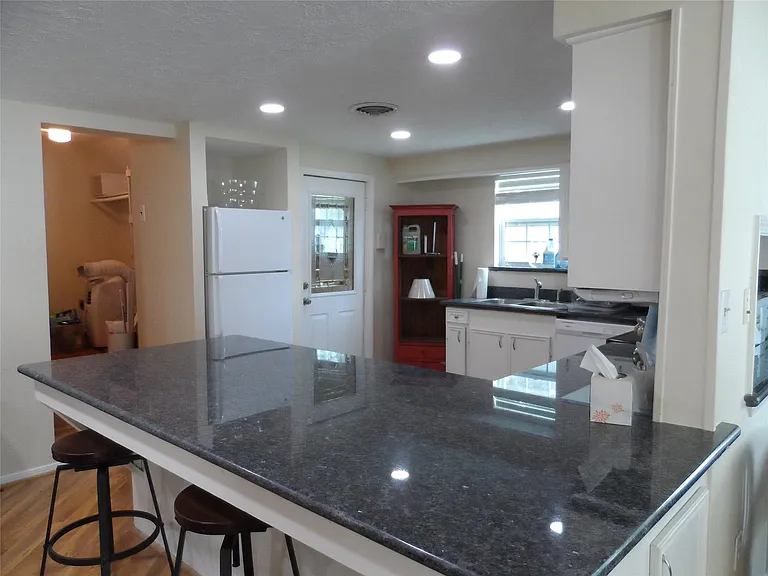 13545 Northshore Loop — Photo 13