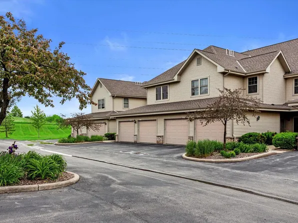 1542 Iroquois AVENUE, Grafton, WI 53024