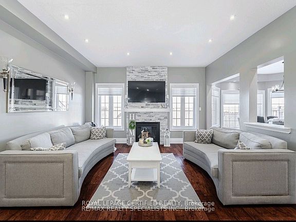 4th image of 122 Teal Crest Cir