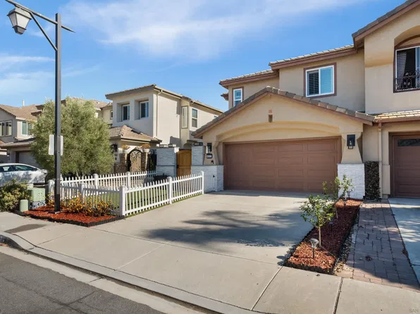 4577 Da Vinci St, San Diego, CA 92130