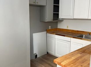 17701 Manderson #102, Grosse Pointe, MI 48230