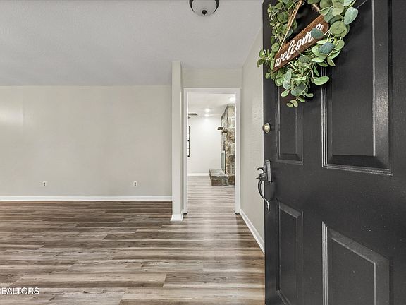 4th image of 10913 Sonja Dr