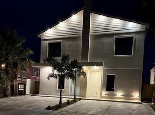 121 E Campeche St #A, South Padre Island, TX 78597