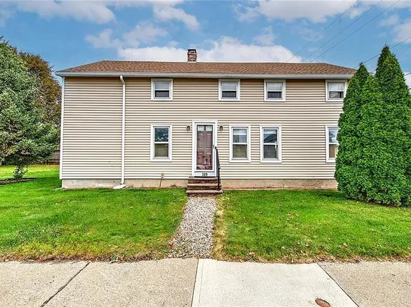 309 High St Floor 2, Cumberland, RI 02864