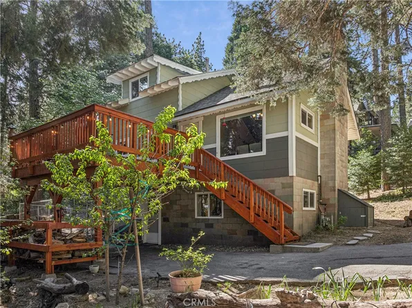 355 Hartman Cir, Cedarpines Park, CA 92322