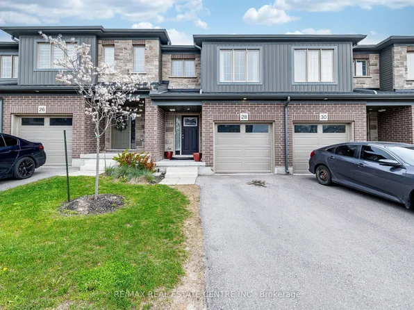 28 W Mill St, Erin, ON N0B 2E0