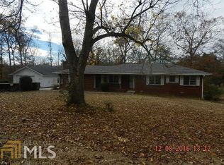 3825 Plunkett Rd, Lithonia, GA 30038