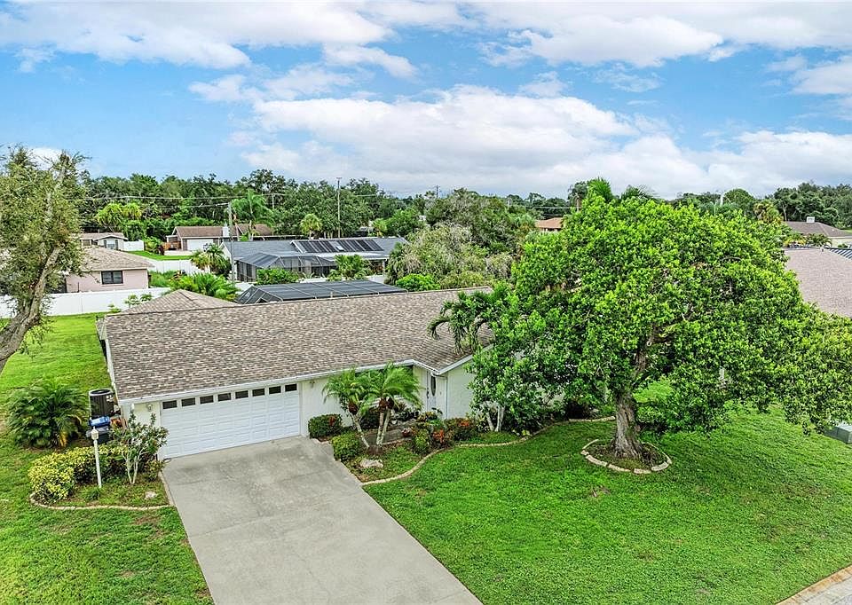 1st image of 4723 PALM AIRE CIRCLE