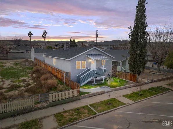 313 Woodrow St, Taft, CA 93268