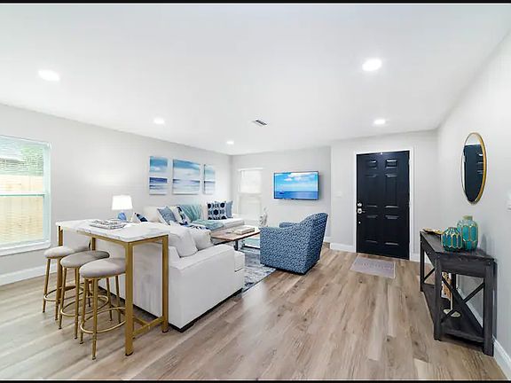 A large smart TV, perfect for relaxation after a day of local adventures.