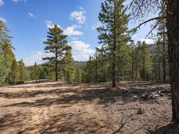 3850 N Roosevelt Ln, Duck Creek Village, UT 84762