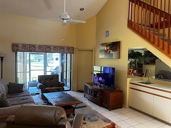 5th image of 8419 NW 78th Court