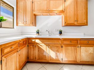 1219 S Mohawk Dr, Santa Ana, CA 92704