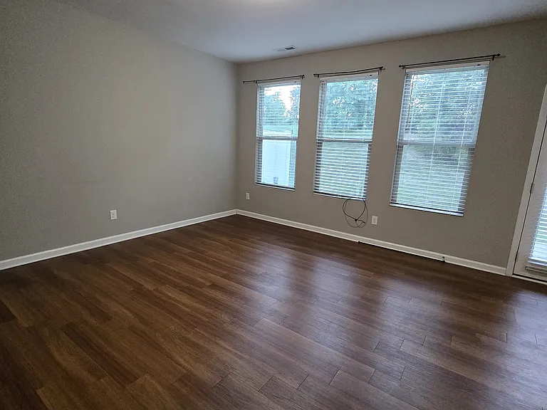 9907 Sweet Basil Dr — Photo 13