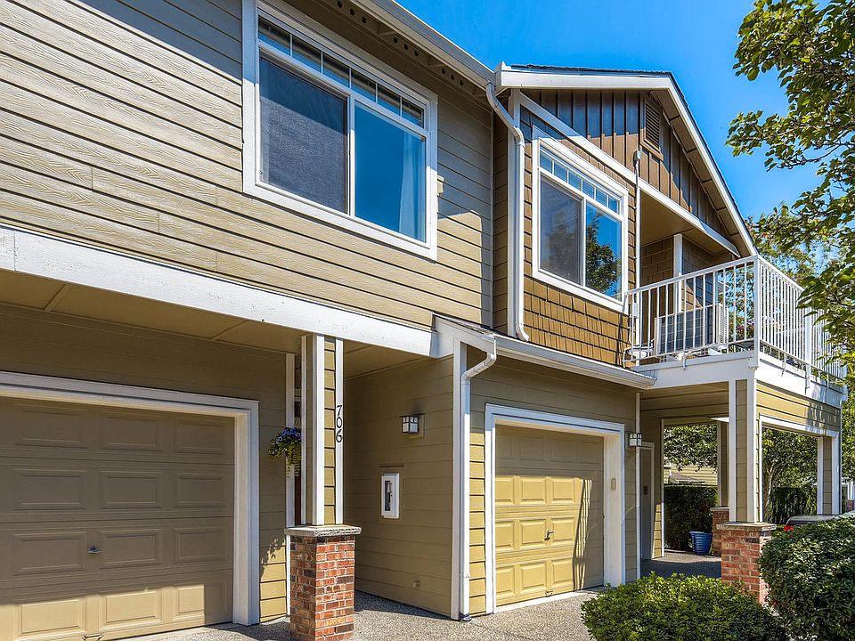1st image of 706 241st Ln SE