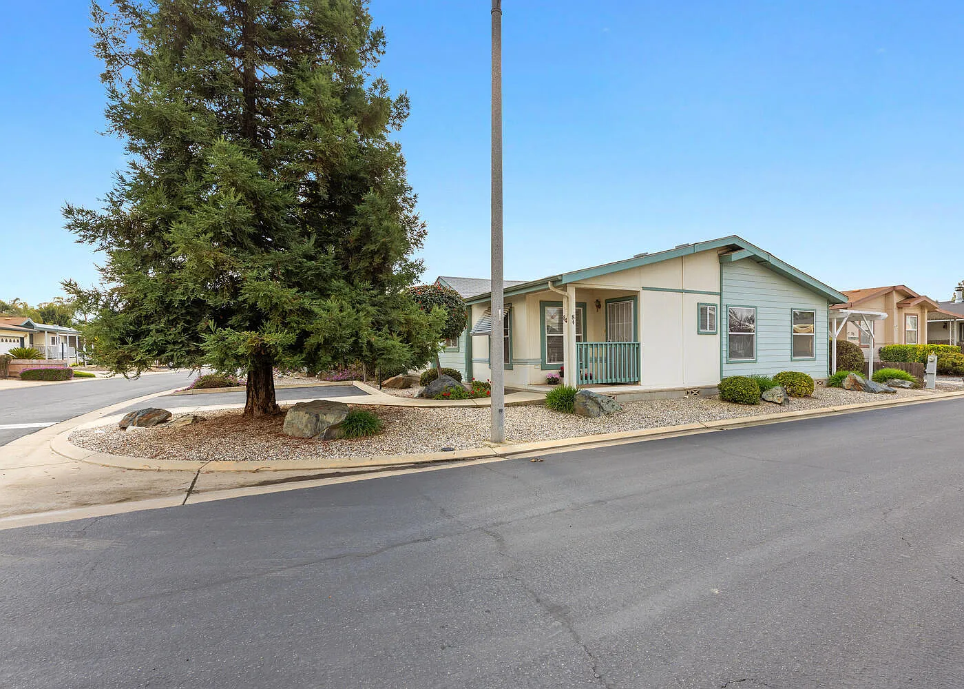 100 S Westwood #84 photo 1