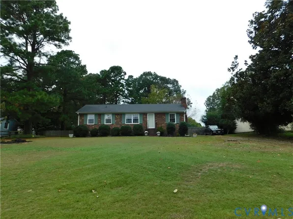 7283 Walnut Grove Dr, Mechanicsville, VA 23111