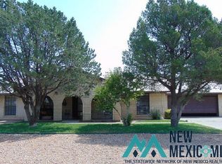 205 Three Cross Dr, Roswell, NM 88201