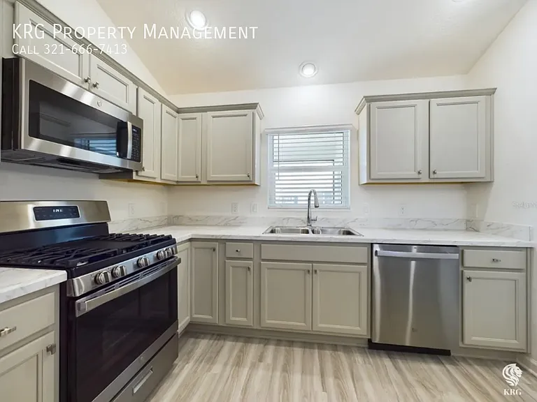 528 Cherry Creek Way — Photo 9