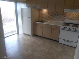 1105 W James Blvd APT 2, Saint James, MO 65559