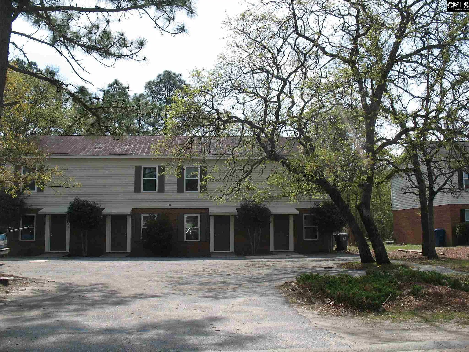 2 bed, 900 sqft, $950 — Photo 1